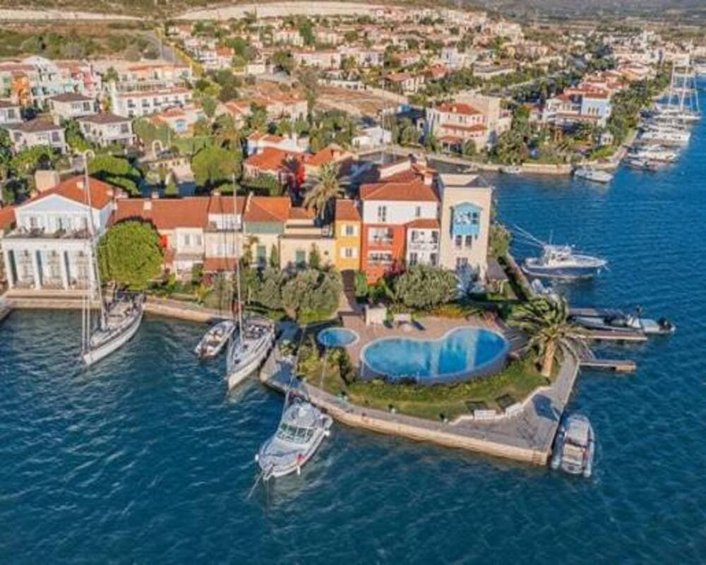 Alacati private transfer