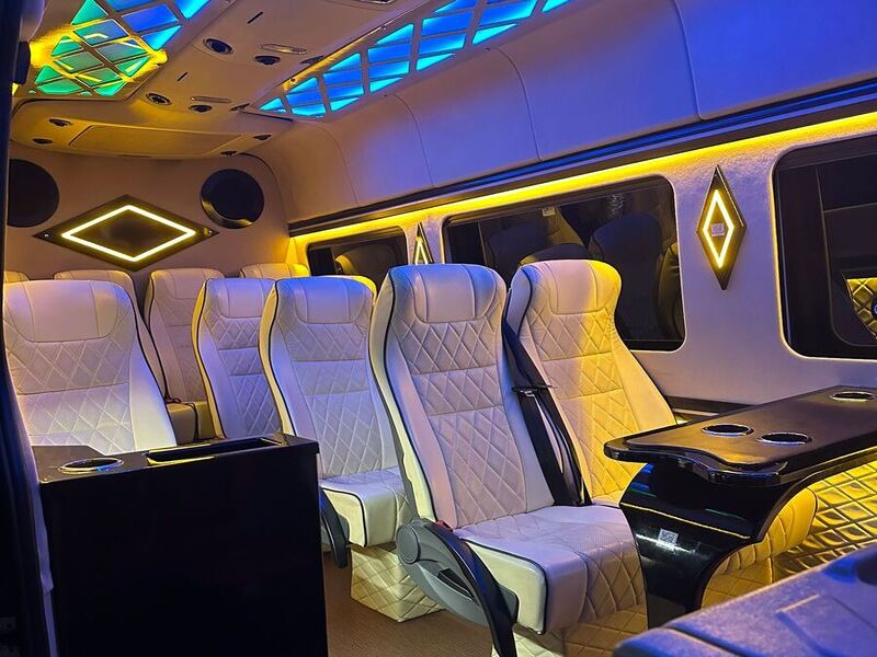 Mercedes Sprinter 6 to 10 - 4